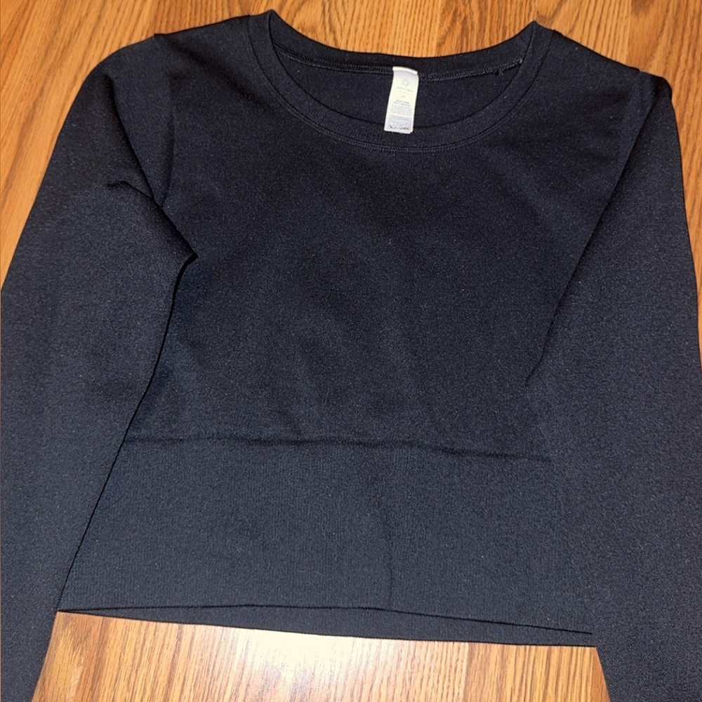 Aerie Black Long Sleeve Women's Tee